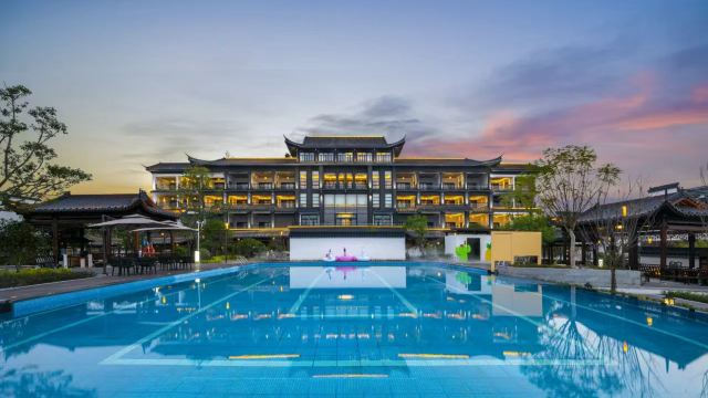 梅州興寧玖崇湖鳳頤温泉酒店