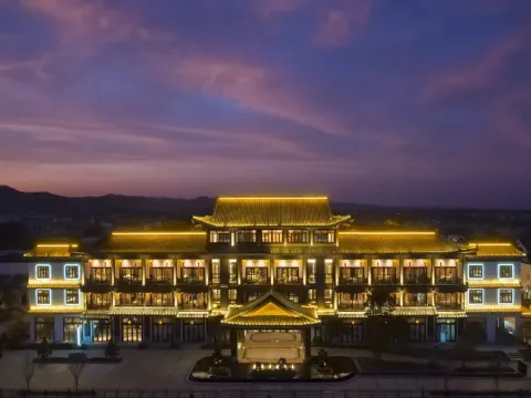 梅州興寧玖崇湖鳳頤溫泉酒店