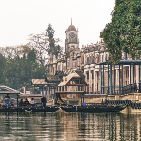 新興+江門3天團·《醉美小城記憶》赤坎古鎮旅遊度假區+新興悦天下生態度假區~悦天下温泉酒店(別墅客房)
