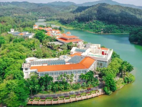 東莞3天團·永安貴賓獨家專享約70分鐘《藥湯足浴+古法肩頸按摩+汗蒸》保證兩晚連住 東莞塘廈三正半山酒店