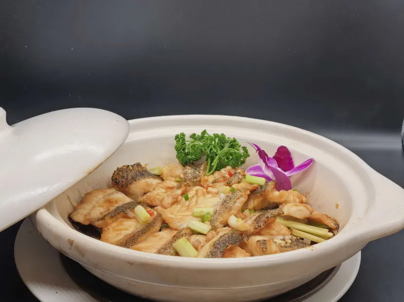 深海珍味龍躉10食~翅湯過橋深海大龍躉(位上)+香茅堂焗大龍躉