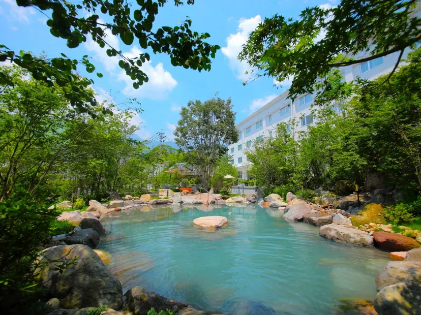 杜之湯度假村