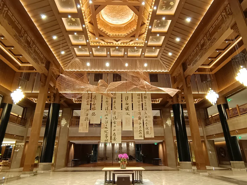 宜興窯湖大酒店 