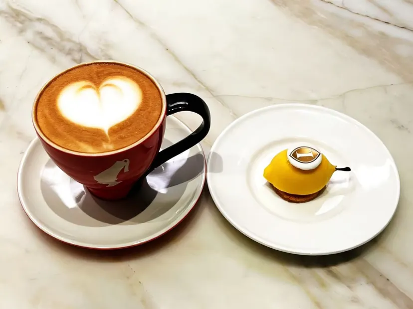 酒店下午茶「現磨咖啡乙杯+精美蛋糕」