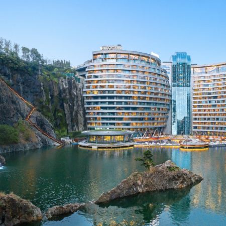 杭州+上海+無錫+湖州5天團·洲際奢享系列 湖州南太湖洲際酒店(2026年嶄新啟幕)、上海深坑酒店(自助晚餐)、杭州西湖、西溪國家濕地公園、無錫惠山古鎮、上海外灘《全程不設⾃費項⽬》