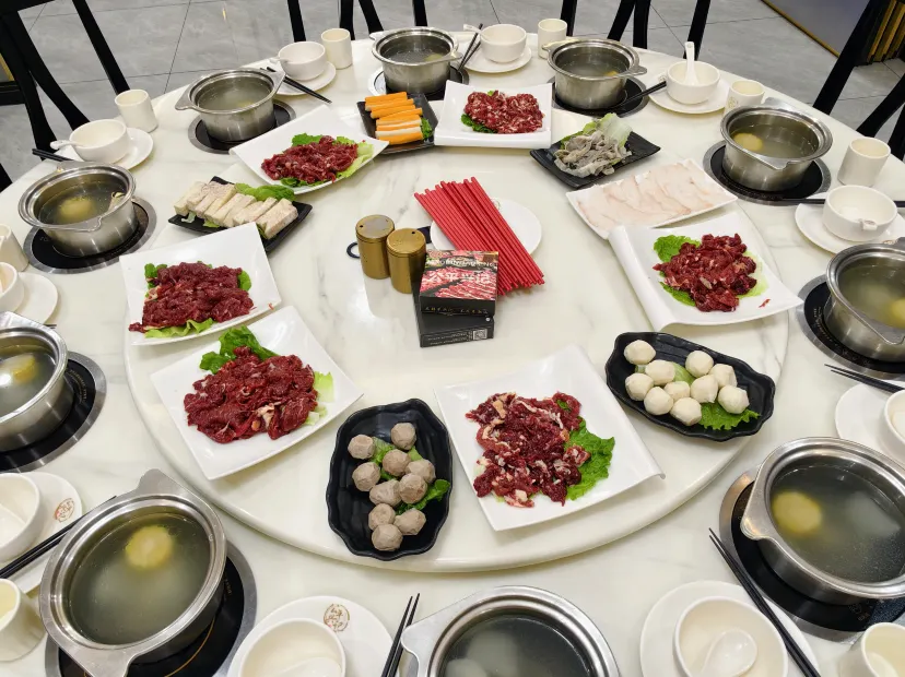 一人一鍋潮汕牛肉火鍋