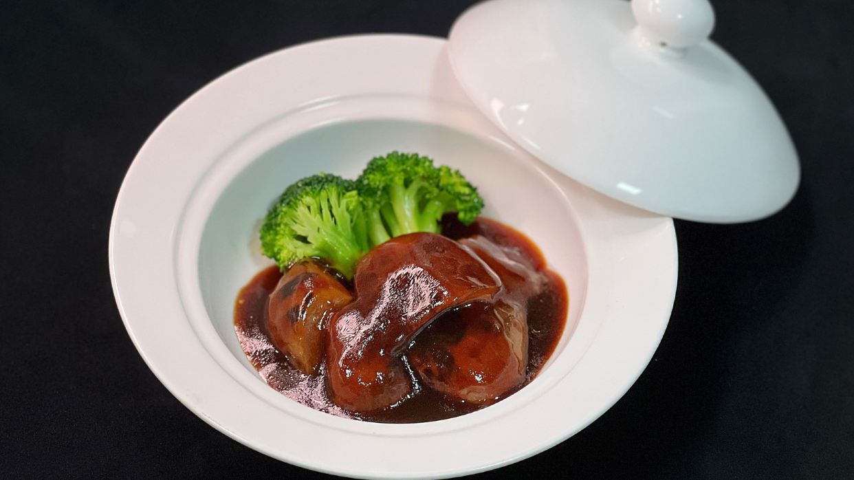 (位上)綠蘭花扣花菇