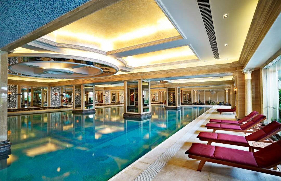 酒店室內泳池