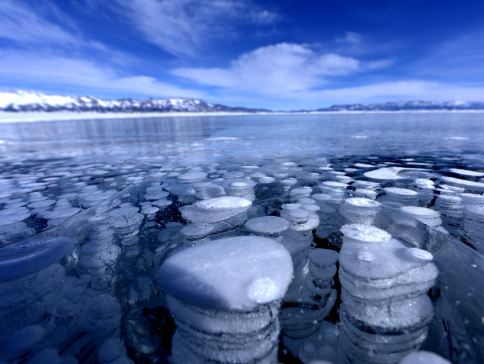 北疆8天團·🧧大年初一國泰航空出發☃️冬季北疆冰火夢幻體驗純玩之旅❄ ※賽里木湖~藍冰奇觀、天鵝泉濕地公園~霧淞絕景、火焰山暖陽、獨山子大峽谷、天山天池、交河故城