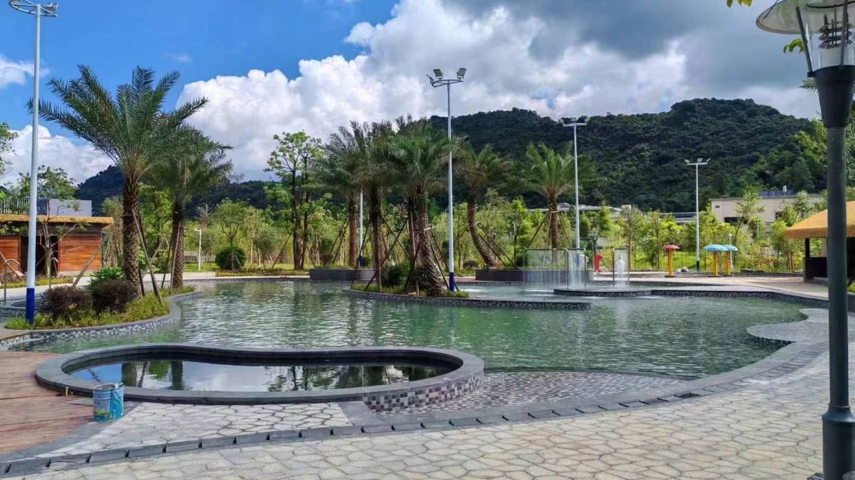 英德積慶裏仙湖酒店