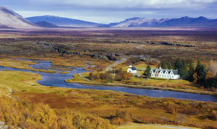 辛格韋德利國家公園的裂谷地貌,是黃金圈的經典首站 辛格韋德利國家公園的裂谷地貌,是黃金圈的經典首站